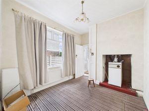 Photo 6- click for photo gallery